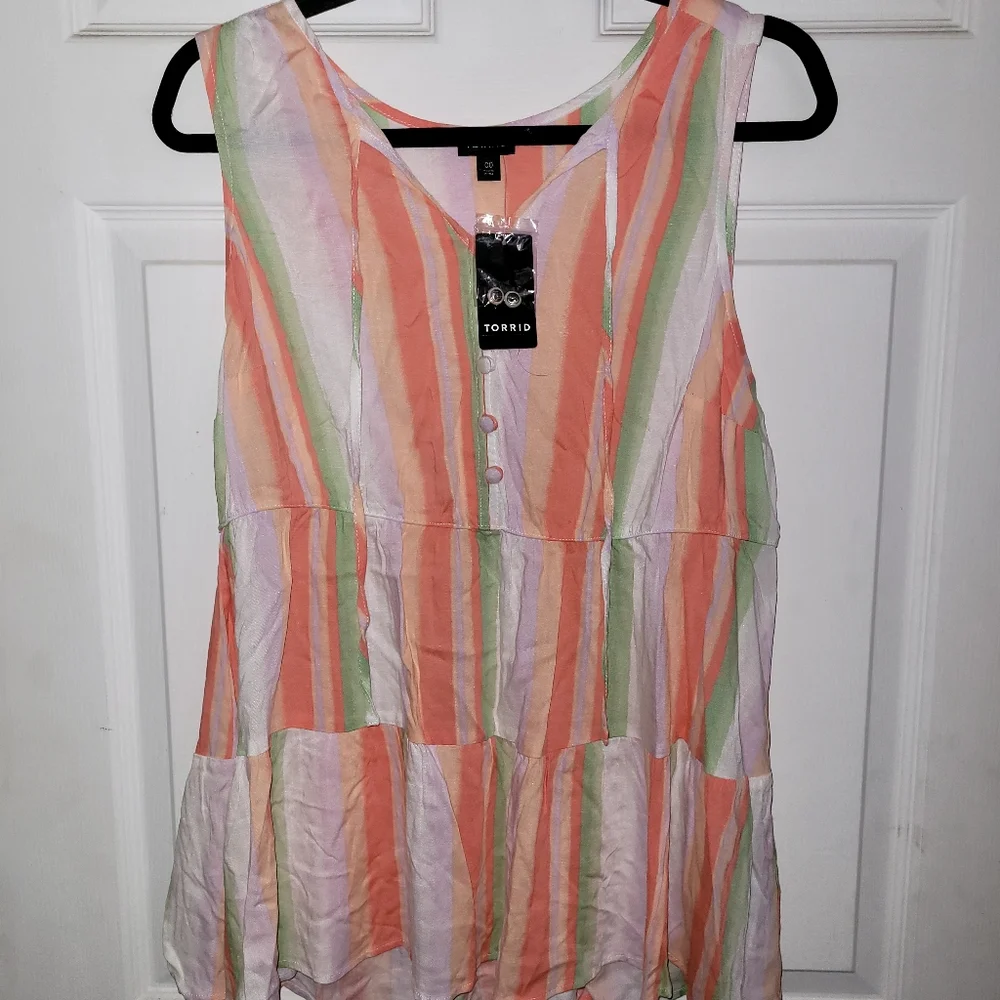 Torrid Top - Picture 1 of 4